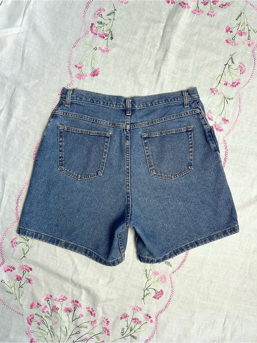 Vintage Wrangler High Rise Denim Shorts Blue Jean Shorts Women’s Large